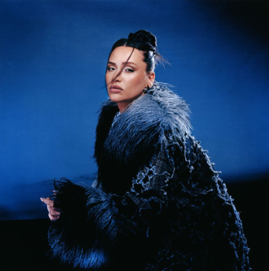 LIA KALI ANUNCIA 'KAELIS', SU NUEVO ÁLBUM en SMFSTORE