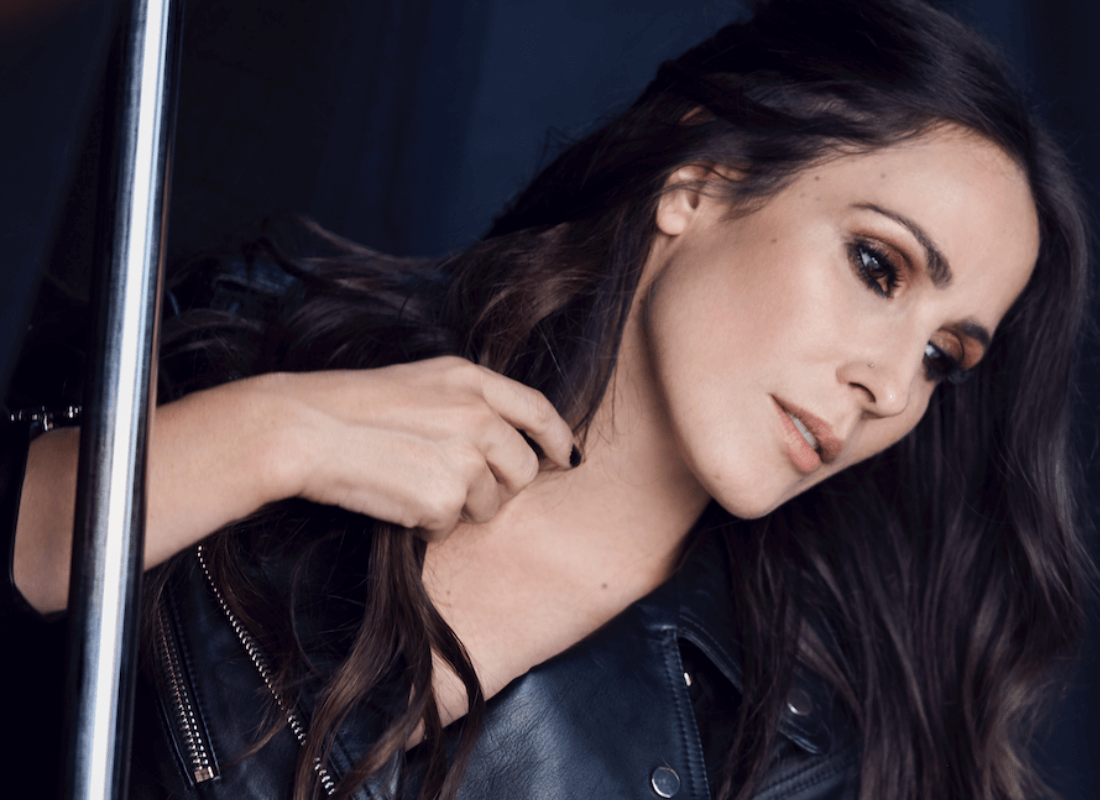 nuevo merch oficial Malú en SMFSTORE