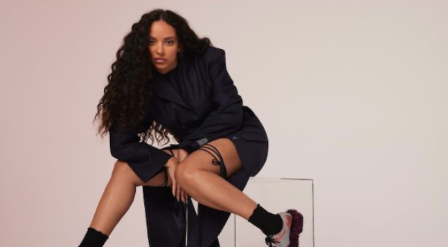 JADE publica su álbum debut en solitario THAT’S SHOWBIZ BABY! en Sony Music Store