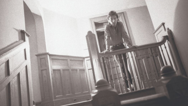 BRUCE SPRINGSTEEN publica un nuevo adelanto de Nebraska '82 «Open All Night (Live at Count Basie Theatre, Red Bank, NJ)» álbum disponible en Sony Music Store