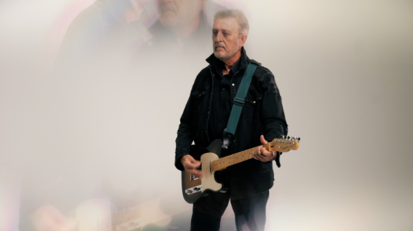 MANOLO GARCÍA LANZA DRAPAIRES POLIGONEROS, SU NUEVO ÁLBUM, disponibles en Sony Music Store