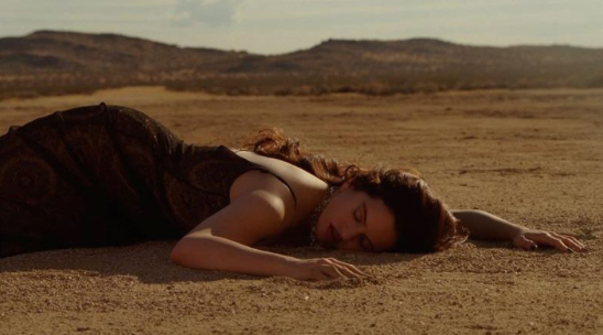 ROSALÍA publica el vídeo de ‘Sauvignon Blanc’ Canción incluida en su exitoso nuevo álbum, LUX disponible en Sony Music Store 