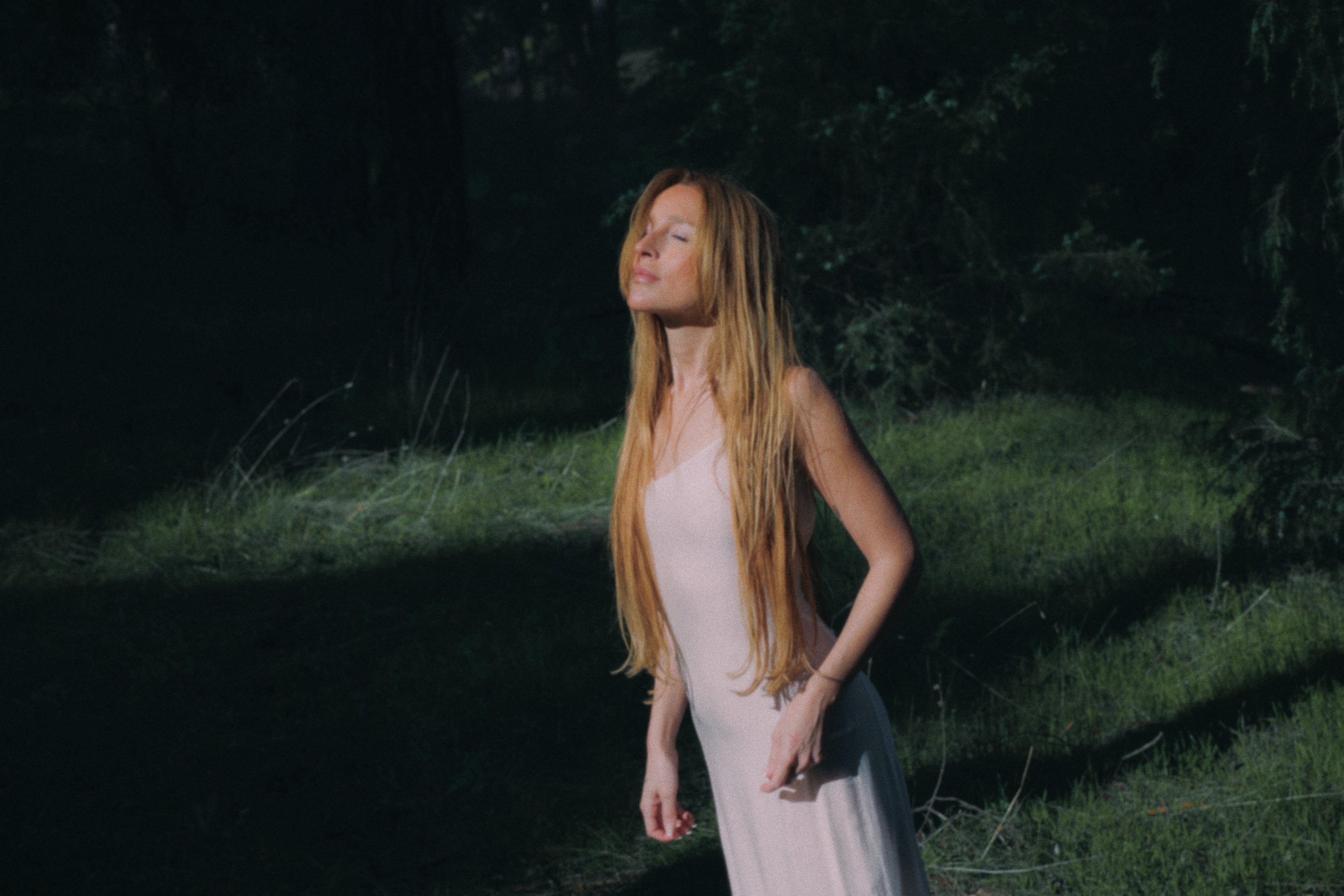 Belén Aguilera estrena en digital su nuevo EP: ‘mediterrania’