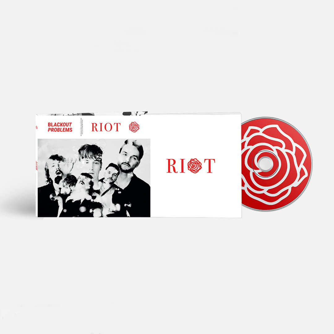 Riot  CD Digipack Blackout Problems en Smfstore