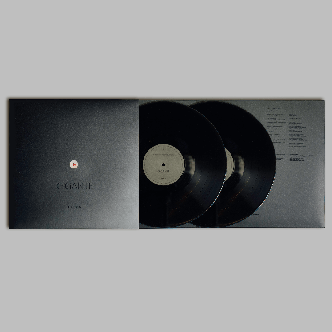 Gigante Vinilo Doble (LP)