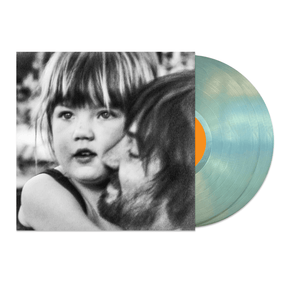 Tame Impala publica su quinto álbum de estudio, Deadbeat.Edición Vinilo doble coke bottle clear. Disponible en Sony Music Store